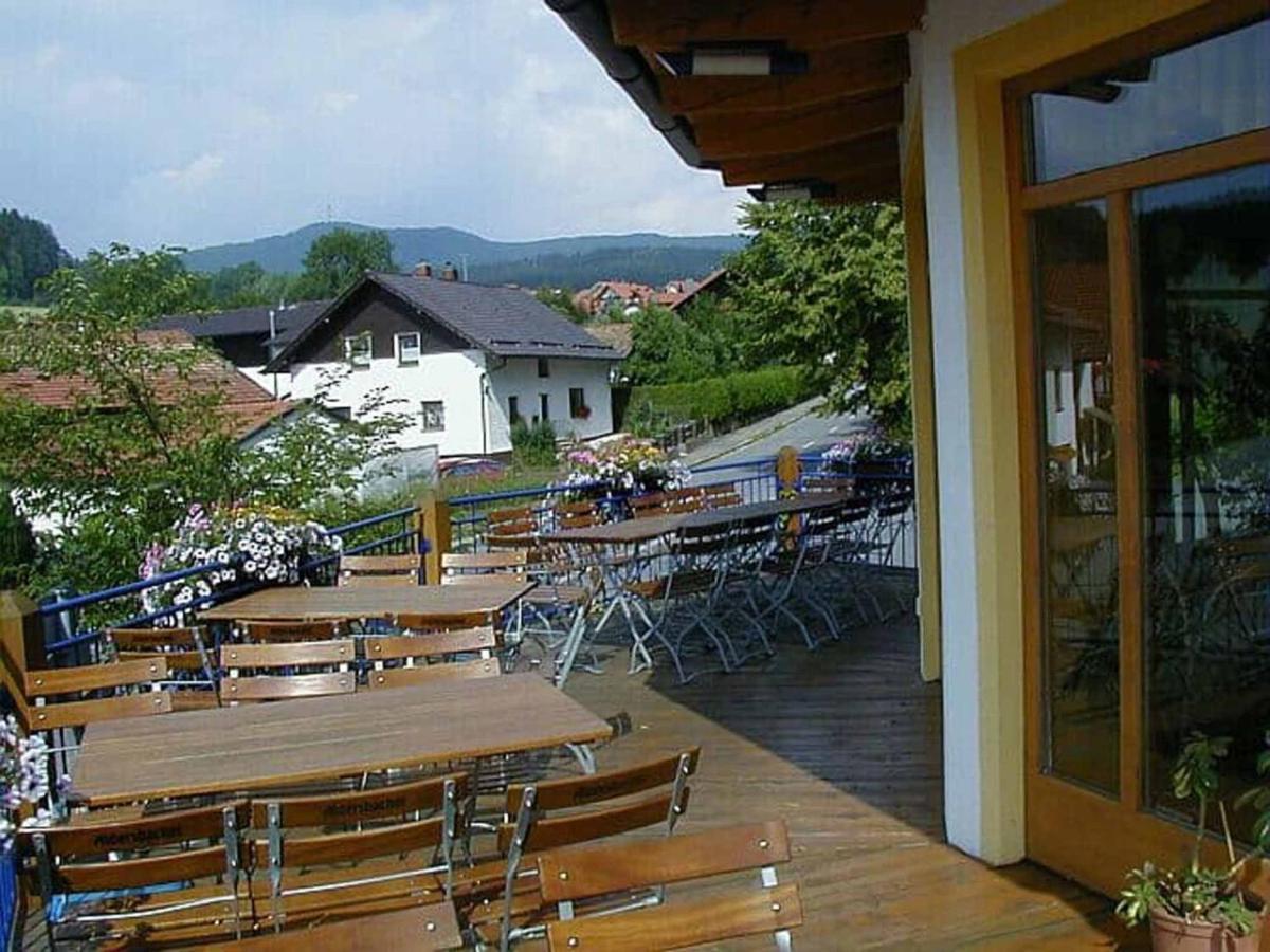 Gasthof-Metzgerei-Pension Schierlitz リムバッハ エクステリア 写真